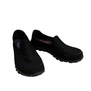 Skechers Memory Foam Lightweight Black Comfort Slip-On Closed-Toed Size 8 Shoes
